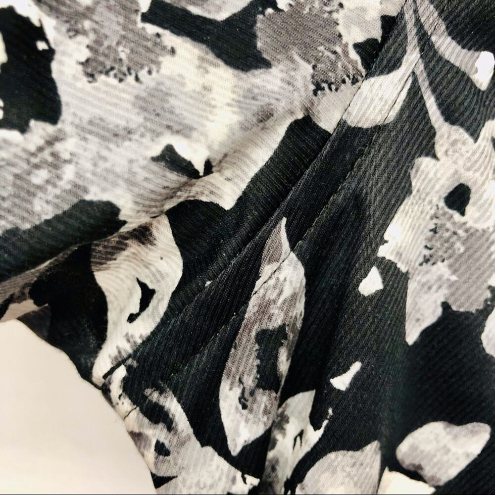 Men’s Calvin Klein black gray graphic floral print button front shirt - Picture 12 of 16